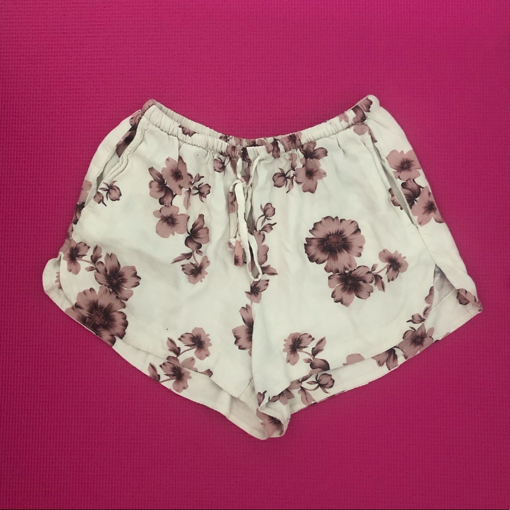 brandy melville flowy shorts
